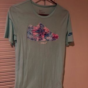 Nike airmax men’s small shirt